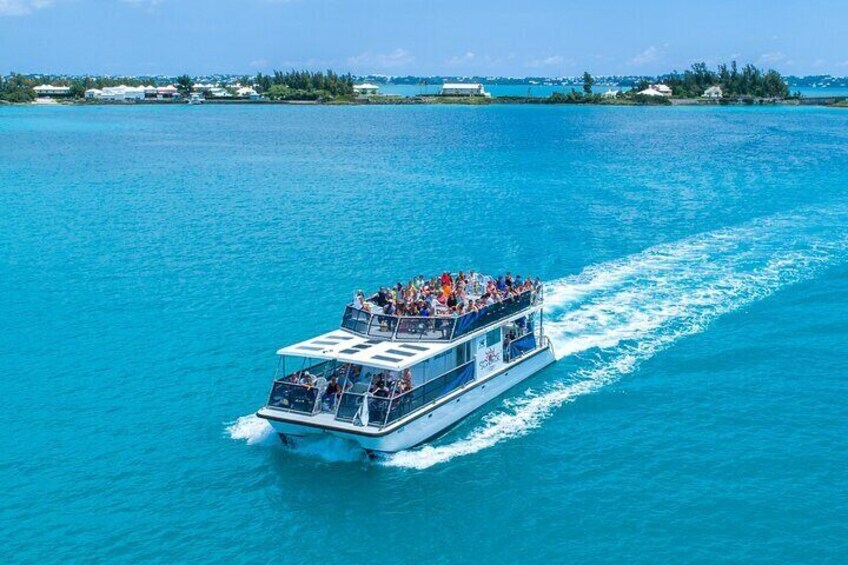 Bermuda Sundeck Sightseeing and Snorkel Experience