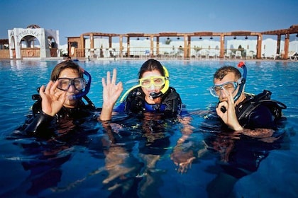 Discover Scuba Diving in Sal