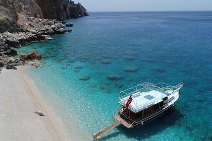 Gita in barca ad Antalya Suluada con pranzo e ritiro (Maldive della Turchia...