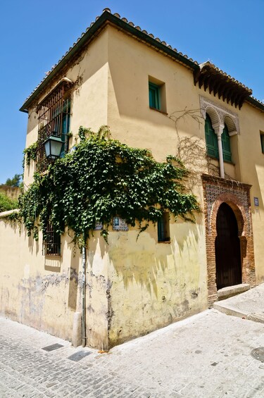 Picture 10 for Activity Granada: Albaicín and Sacromonte Guided Walking Tour