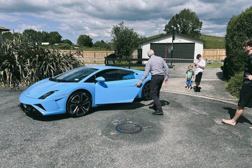 30 Mins Lamborghini Supercar Passenger Experience