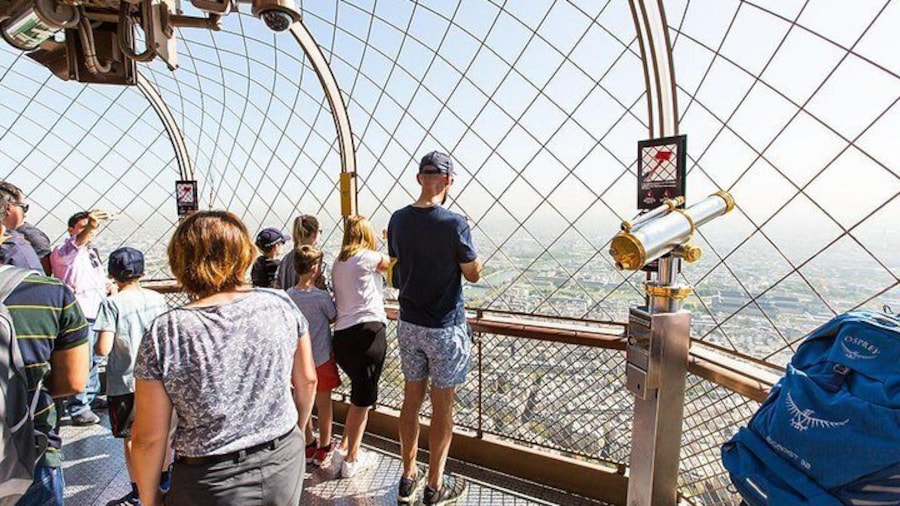 Eiffel Tower Small-Group Access to 2nd Floor by Elevator