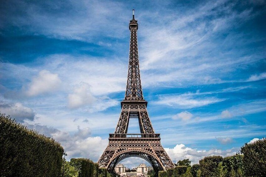 Eiffel Tower Access Tour to 2nd Floor with Summit Option by Lift