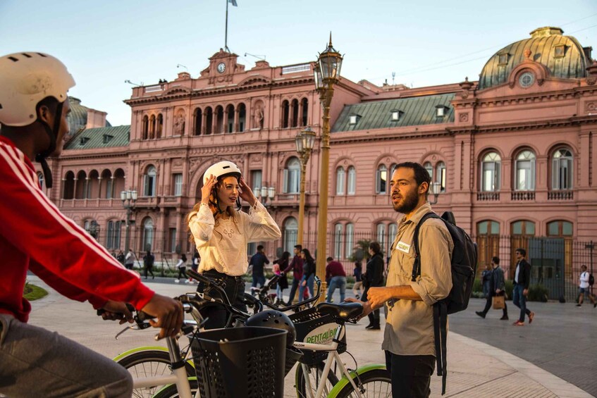 Picture 14 for Activity Buenos Aires: Full Day Bike Tour with Lunch