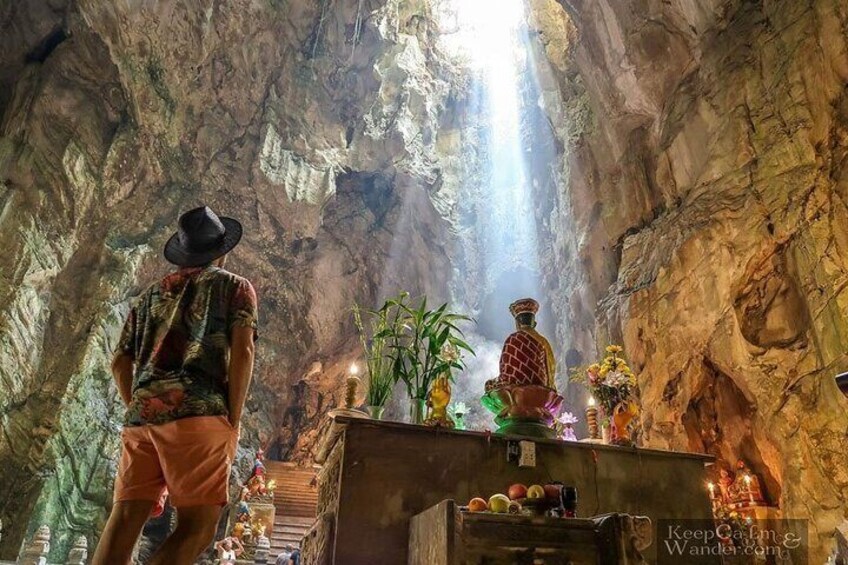 Da Nang Explore: Lady Buddha, Monkey Mountain & Am Phu Cave Tour