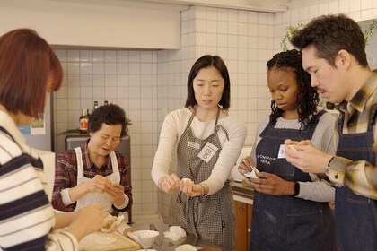 Handmade Noodles with Korean Grandma