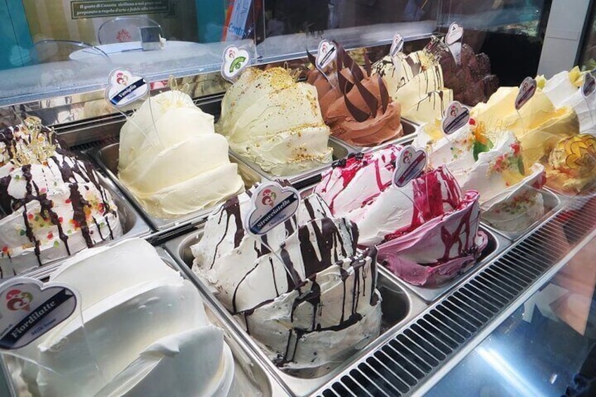 Bari old town walking tour with the best artisan ice cream