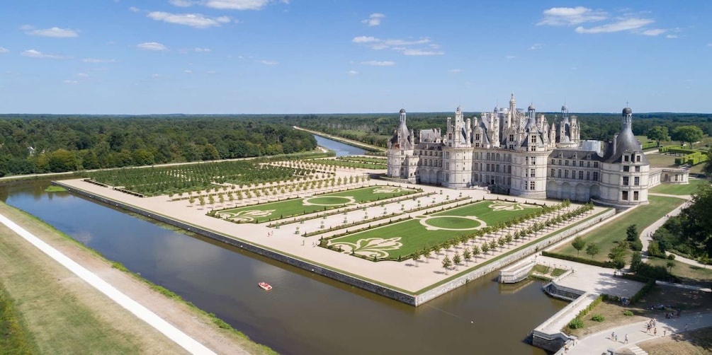 Picture 11 for Activity Chambord: Entry Ticket to the Castle