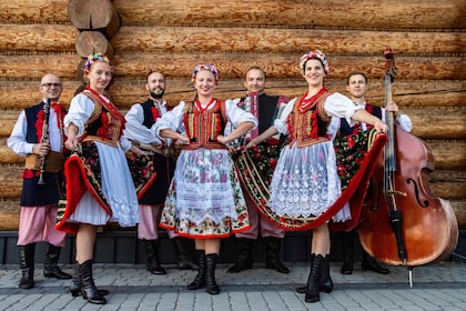From Krakow: Polish Folk Show with All-You-Can-Eat Dinner
