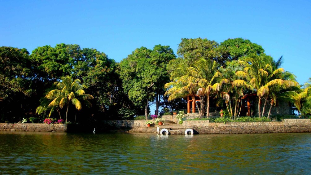 Picture 1 for Activity Las Isletas: Boat Tour