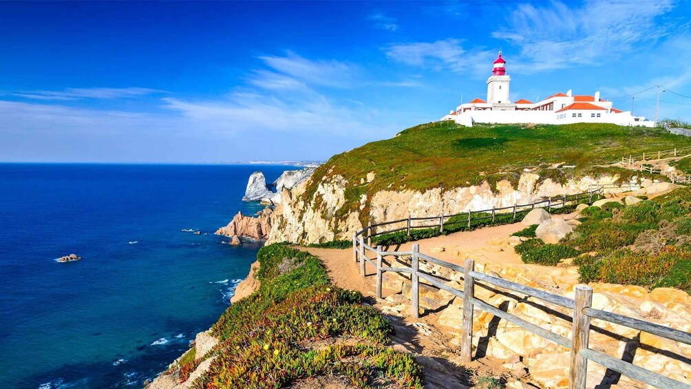 Picture 3 for Activity From Lisbon: Sintra, Cascais and Cabo da Roca Tour