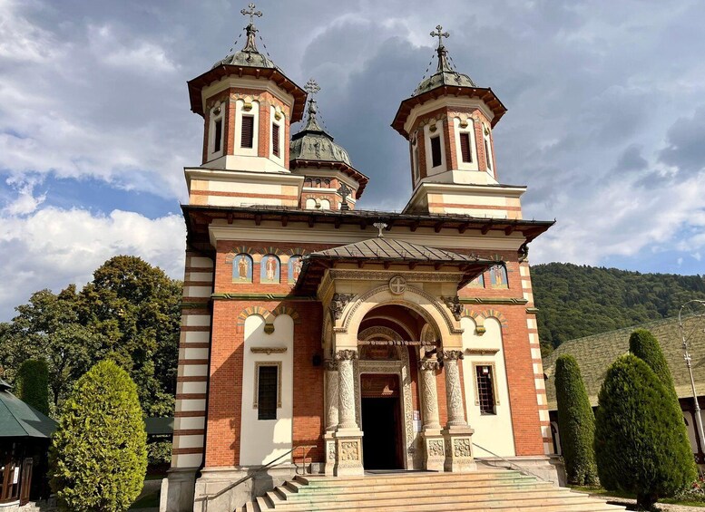 Picture 2 for Activity From Brasov: Tour of Castles and Surrounding Area