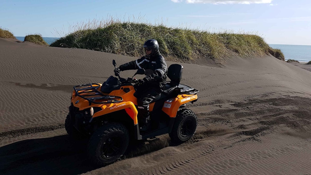 Reykjavík: Black Sand Beach 2-Hour ATV Adventure