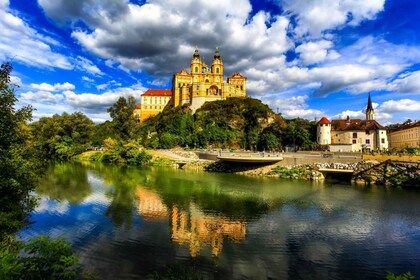 Vienne: excursion à l'abbaye de Melk et à Salzbourg avec transfert privé