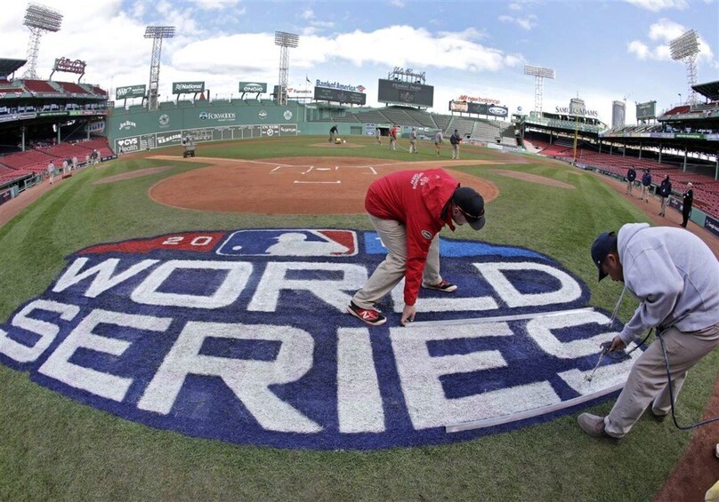 Picture 1 for Activity Boston Fenway Park: 1-Hour Guided Walking Tour