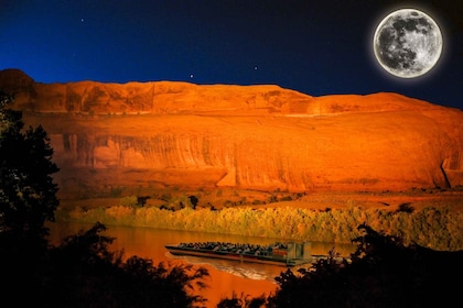 Moab: crucero con cena por el río Colorado con espectáculo de música y luce...