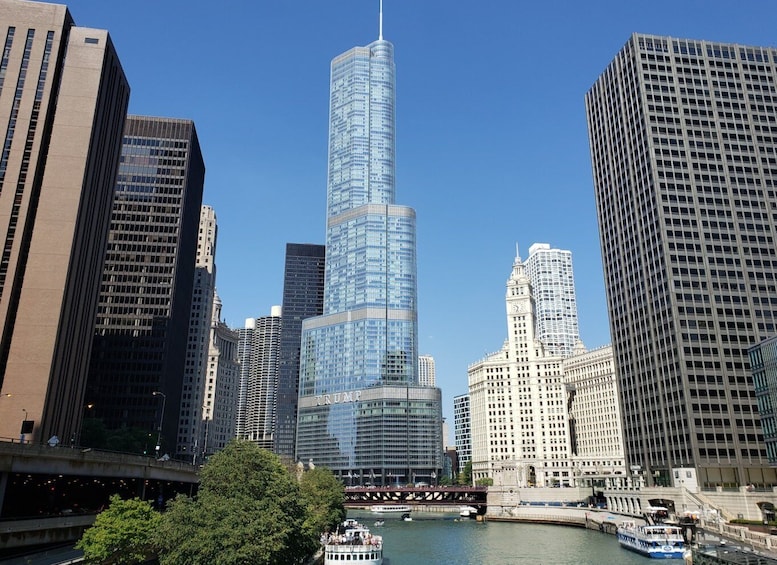 Picture 7 for Activity Chicago: Must See Chicago 90 minute Walking Tour