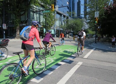 Stanley Park y Centro de Vancouver en Bicicleta por la Mañana