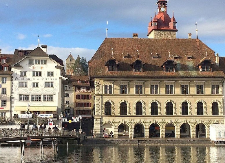 Picture 4 for Activity Lucerne: Classic City Walking Tour