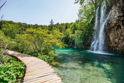 From Split: Plitvice Lakes National Park Full-Day Tour