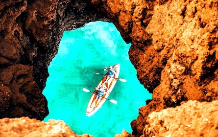 Albufeira: คายัค ทัวร์ชมถ้ำและหน้าผาธรรมชาติ