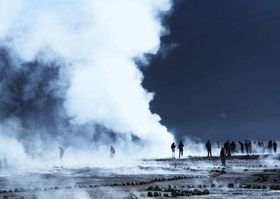 San Pedro de Atacama: El Tatio Geysers Tour