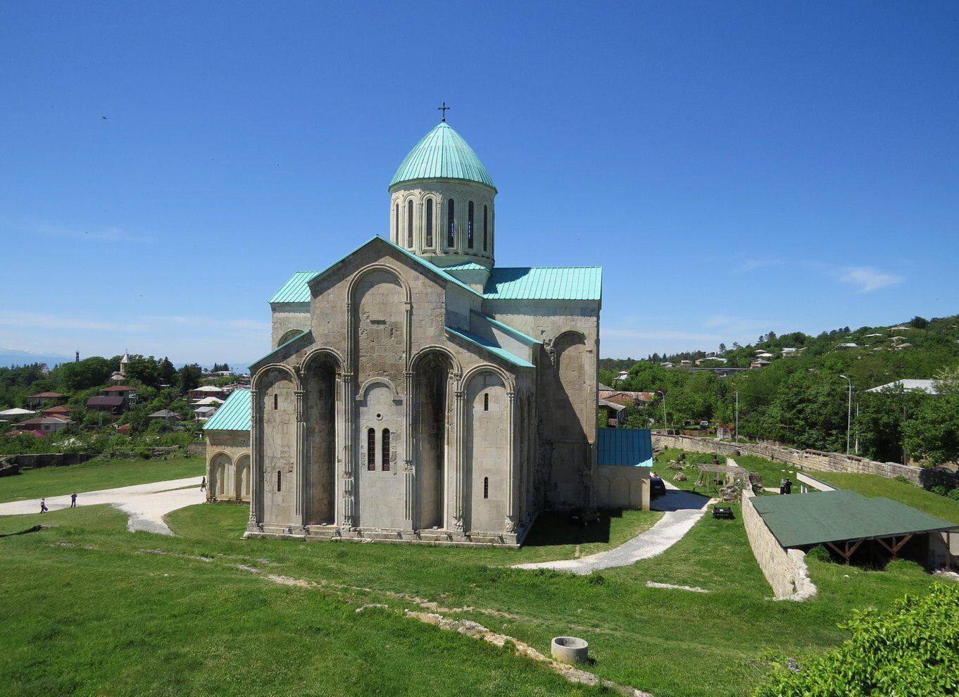 Gelati Momastery, Prometheus Cave, Sanatoriums and winetour