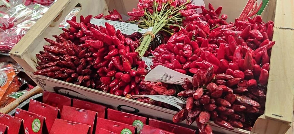 Picture 2 for Activity Budapest: Hungarian Cuisine in the Market Hall (german)