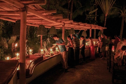 Puerto Vallarta: Crociera e cena con i ritmi della notte