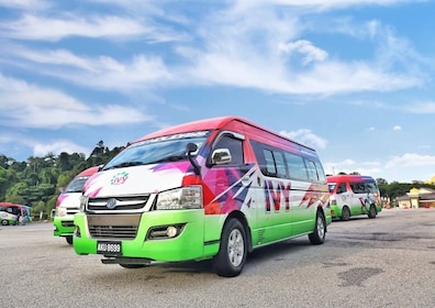 Kuala Lumpur: Tamasya dengan Kendaraan Pribadi dengan Sopir