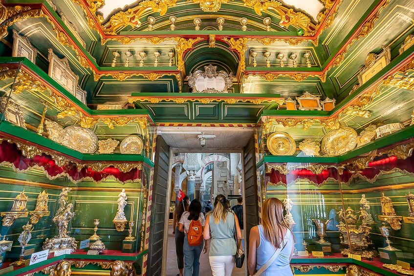 Picture 10 for Activity Córdoba: Skip-the-Ticket-Line Mosque-Cathedral Guided Tour