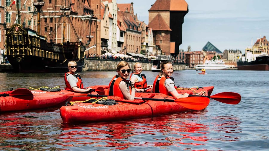 Gdańsk: Islands and Canals Private Kayak Tour