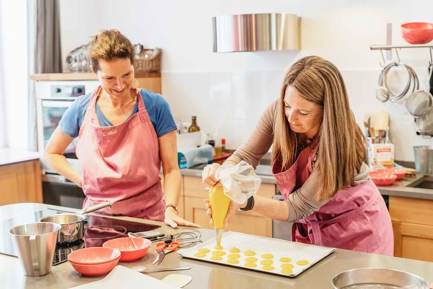 Picture 12 for Activity Paris: Macarons Cooking Class with Pâtisserie Chef Noémie