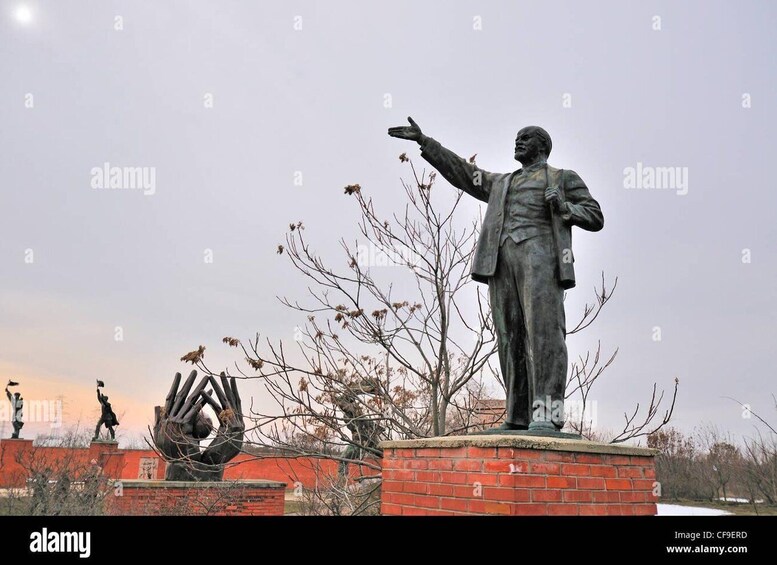 Budapest Half-Day Tour: Life Behind the Iron Curtain