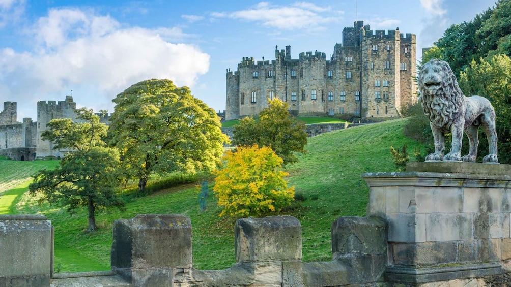 Alnwick Castle as Featured in Harry Potter and Scottish Borders Day Trip  from Edinburgh