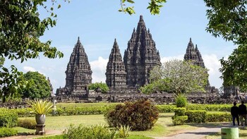 Full-Day Javanese Cultural Experience with Lunch