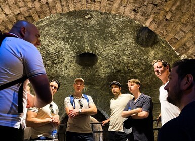 Belgrade: Underground Tour with Riverside Sparkling Wine