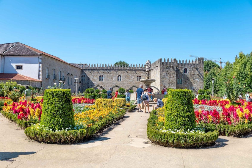 Picture 12 for Activity From Porto: Braga and Guimarães Full-Day Trip