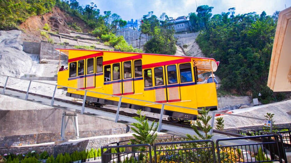 Ba Na Hills Tour with Cable Car & Lunch from Da Nang/Hoi An