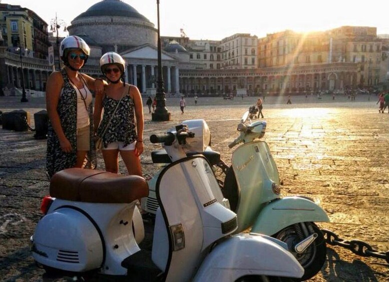 Picture 10 for Activity Panoramic Naples Private Tour by Vintage Vespa
