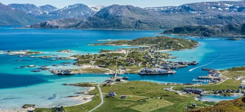 Tromsø: Kvaløya Island Arctic Tour