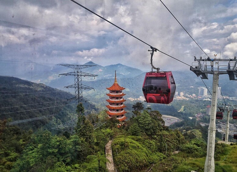 Picture 8 for Activity Kuala Lumpur: Genting Highlands & Batu Caves Day Trip