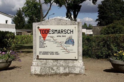 Berlin & Sachsenhausen: 5-Stunden-Tour "Drittes Reich" mit dem VW-Bus