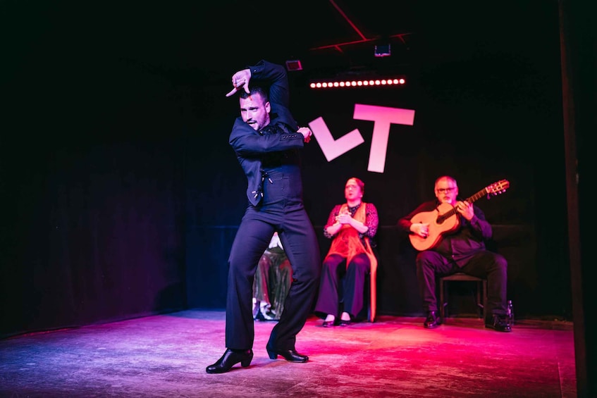 Picture 12 for Activity Madrid: Flamenco Show at Tablao "Las Tablas" with Drink