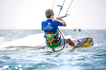 Gran Canaria: Kitesurfing-oplevelseskursus for begyndere