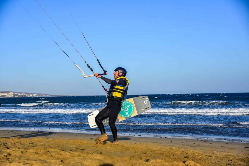 Picture 7 for Activity Gran Canaria: Kitesurfing Experience Course for Beginners