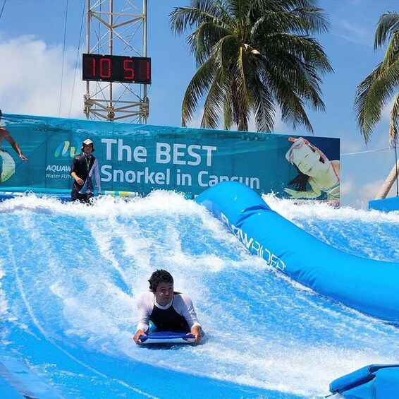 Flowrider Bodyboard Experience