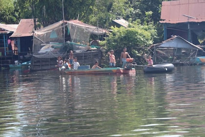 暹粒的 Kompong Phluk 水上村莊之旅