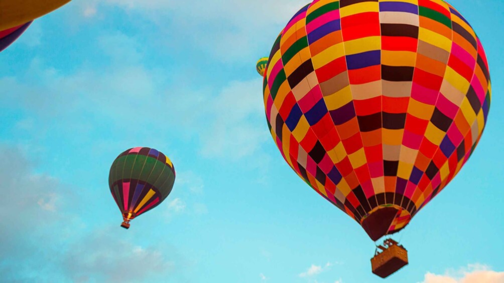 Picture 32 for Activity Teotihuacan: Hot Air Balloon Flight Sky Balloons