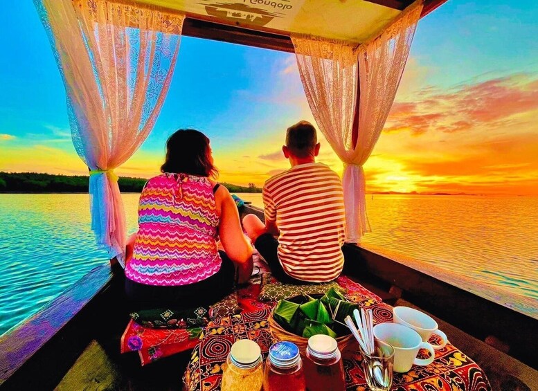 Picture 5 for Activity Ko Lanta: Private Romantic Sunrise by Gondola